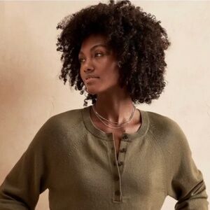 Banana Republic Raglan Henley Sweater